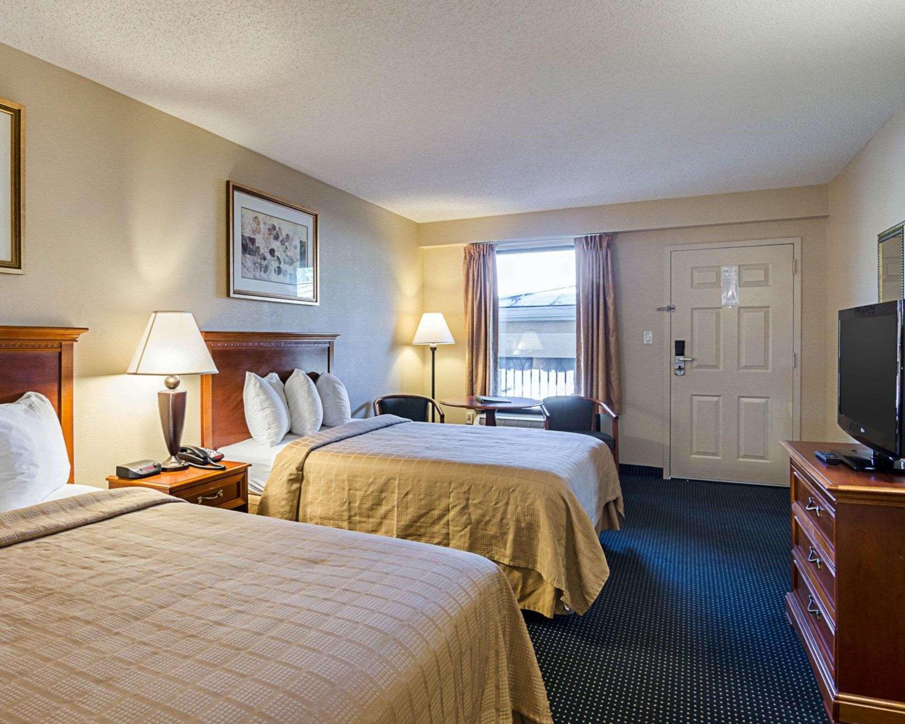 Quality Inn Troutville - Roanoke North Екстер'єр фото