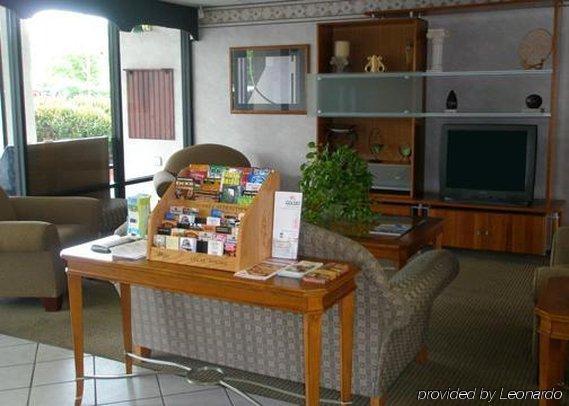 Quality Inn Troutville - Roanoke North Інтер'єр фото