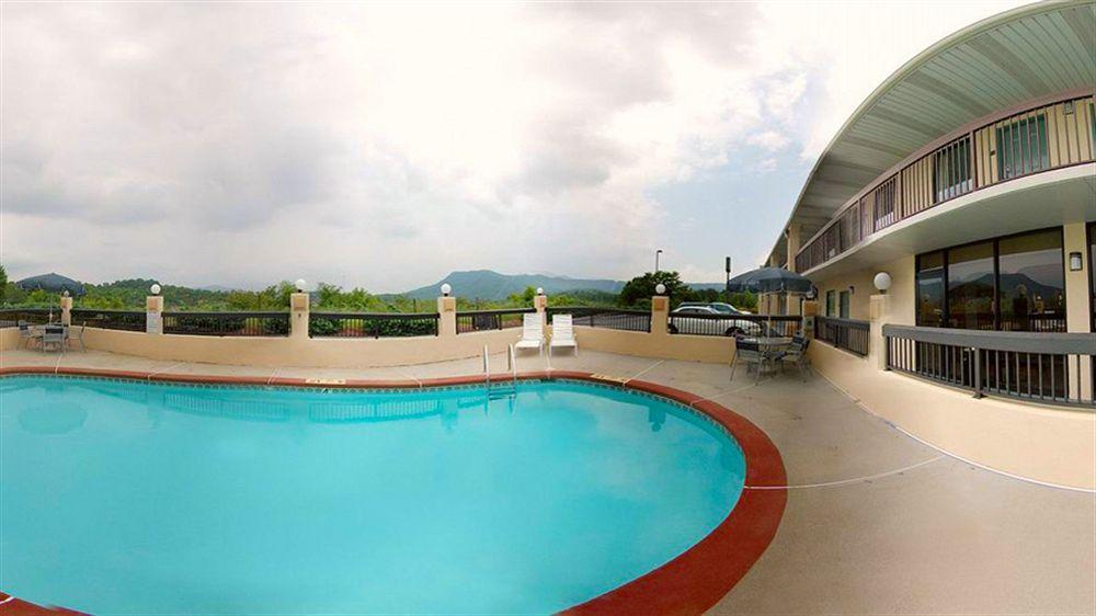 Quality Inn Troutville - Roanoke North Екстер'єр фото