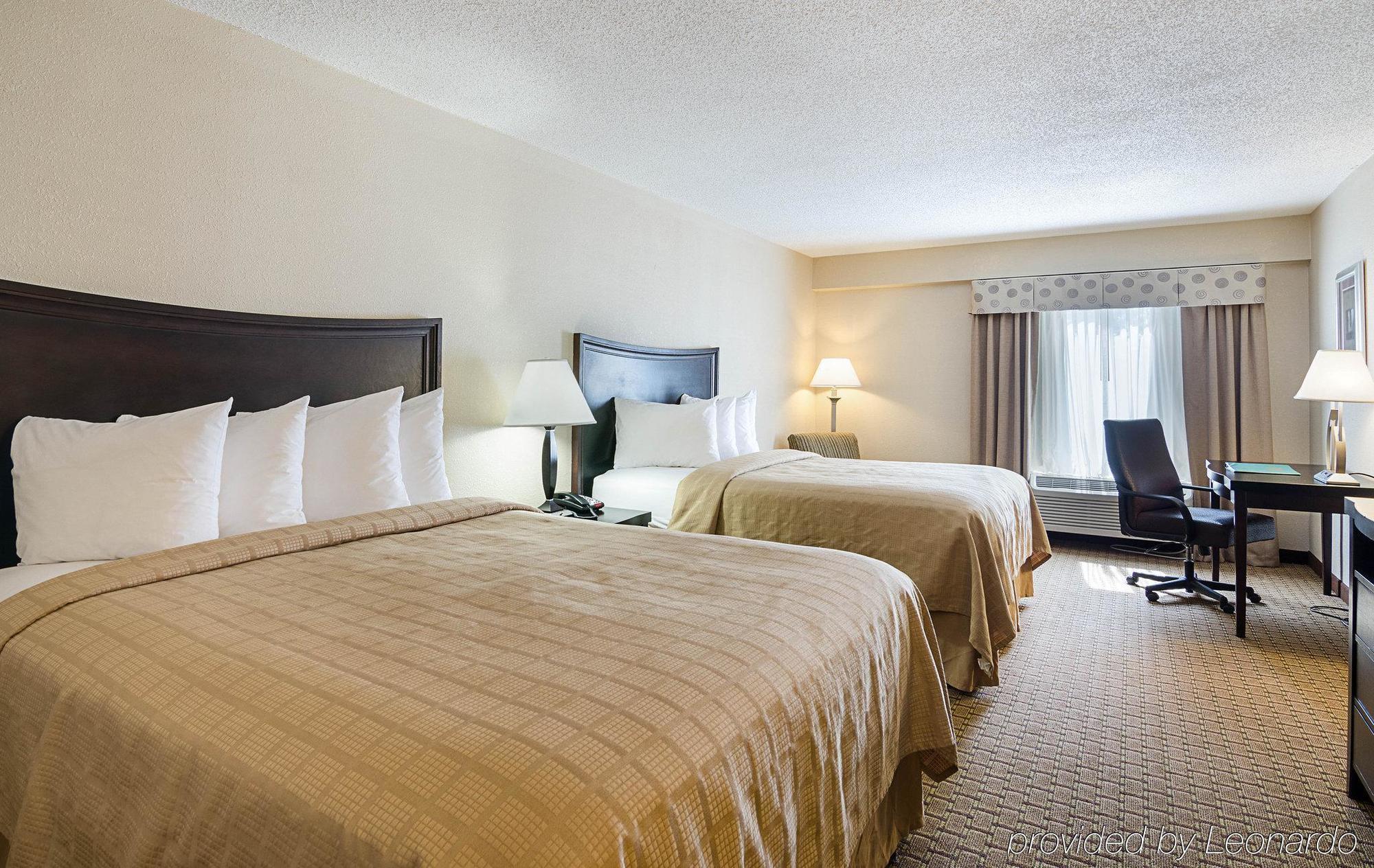 Quality Inn Troutville - Roanoke North Екстер'єр фото