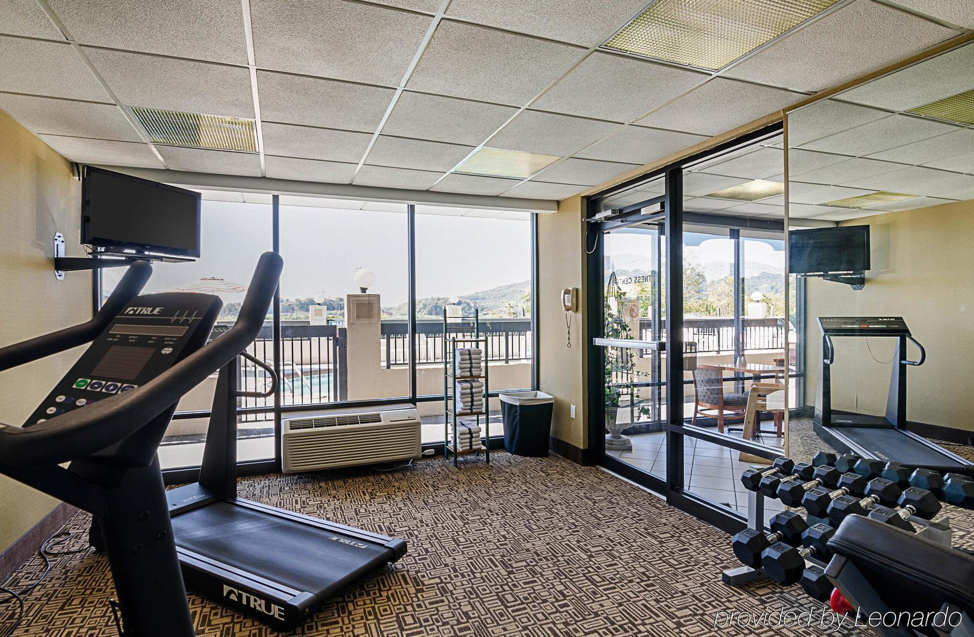 Quality Inn Troutville - Roanoke North Екстер'єр фото