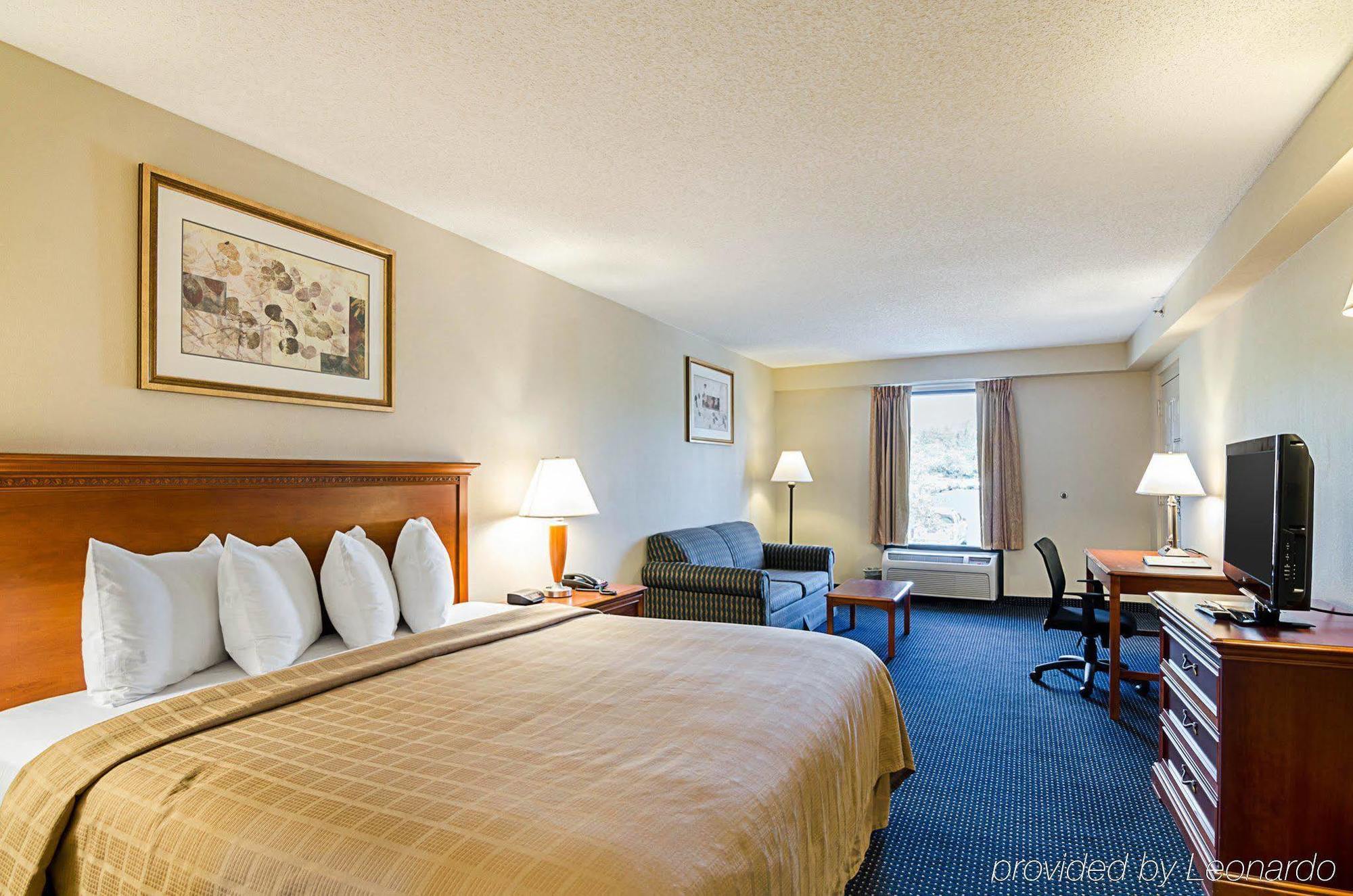 Quality Inn Troutville - Roanoke North Екстер'єр фото