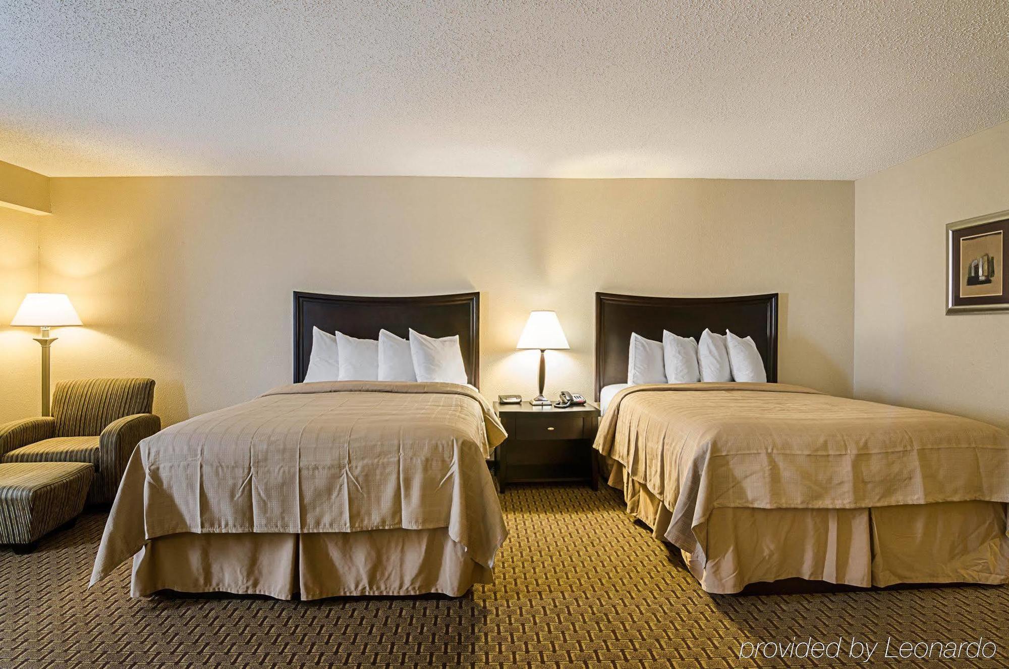 Quality Inn Troutville - Roanoke North Екстер'єр фото